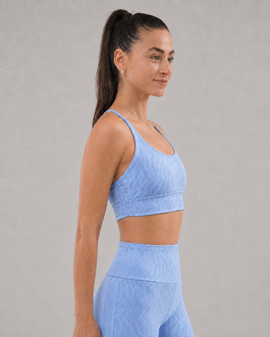 Navuna Strap Crop Top – Baby Blue – alternate view 3