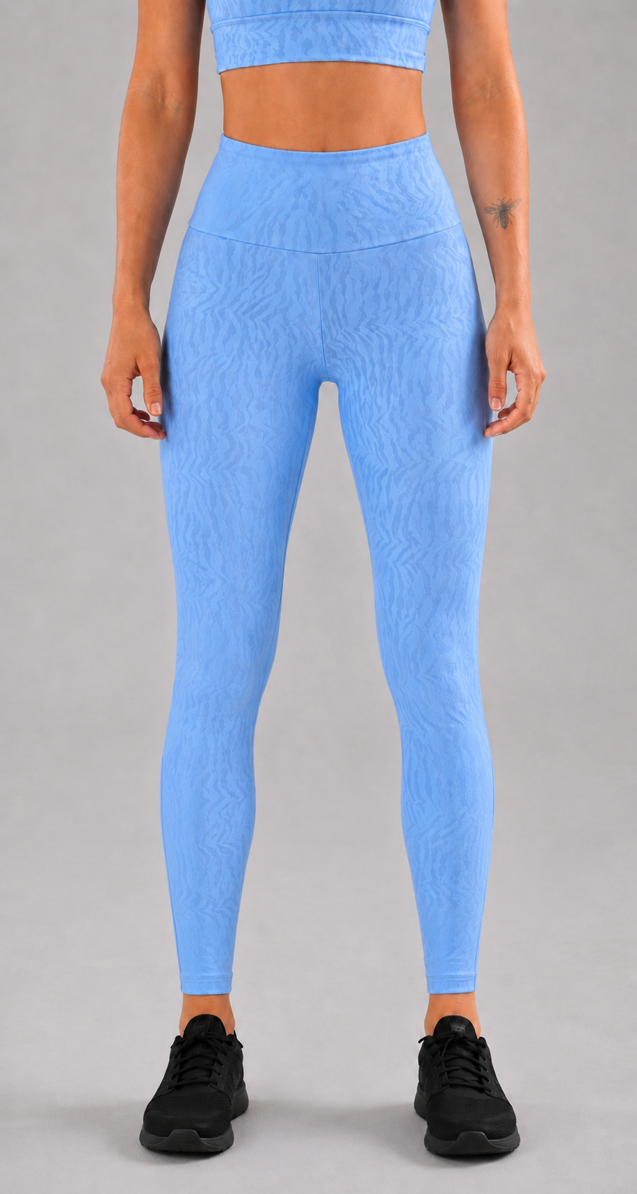 Aria Shiny Tiger Tights – Sky Blue – alternate view 2
