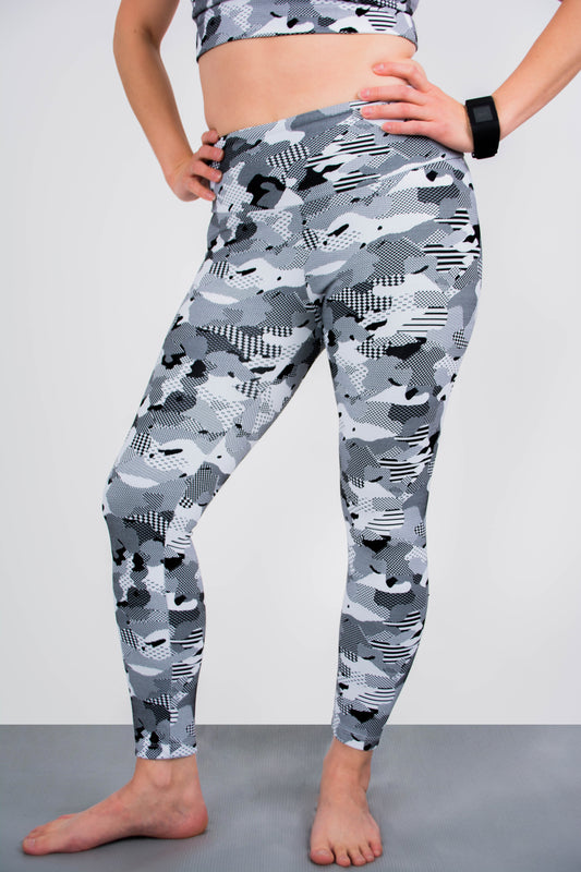 Aria Camo Leggings - White/black