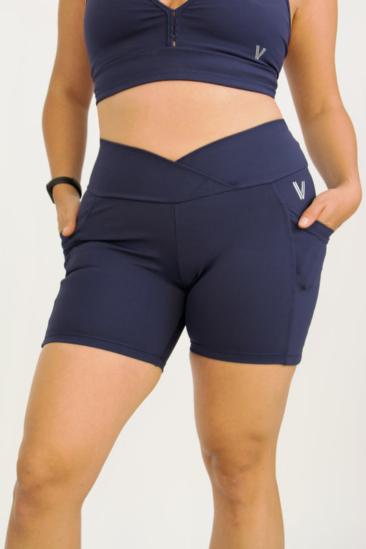 V-Waist Midi Biker Shorts with pocket - Navy